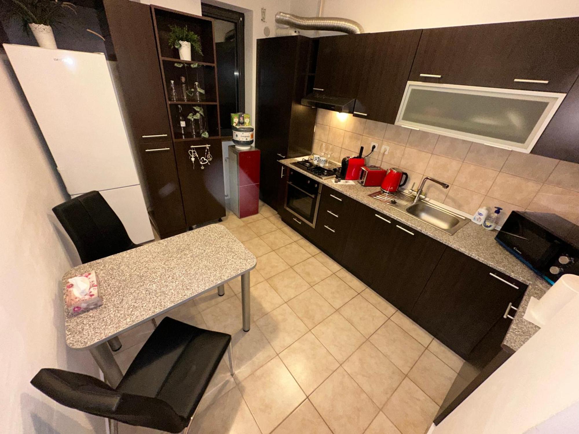 Centru Unirii Luxury Vip Apartament 2 Camere 98 Mp ! Parcare Subterana Privata Incalzita Iarna Si Climatizata Vara Doar Cu Rezervare In Limita Locurilor Disponibile ! Proprietate In Regim Hoteliep - Nu Are Bucatarie ! بوخارست المظهر الخارجي الصورة