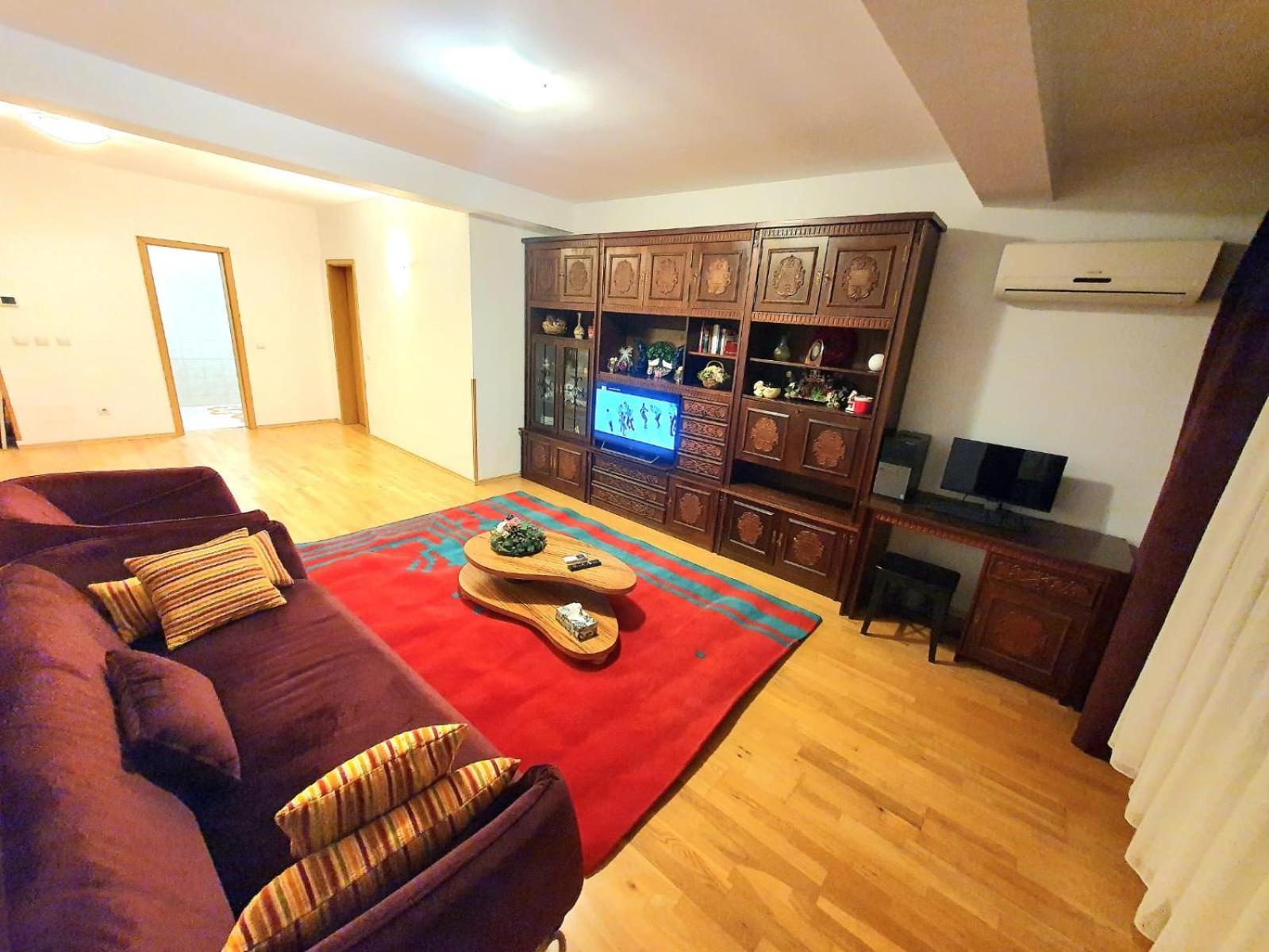 Centru Unirii Luxury Vip Apartament 2 Camere 98 Mp ! Parcare Subterana Privata Incalzita Iarna Si Climatizata Vara Doar Cu Rezervare In Limita Locurilor Disponibile ! Proprietate In Regim Hoteliep - Nu Are Bucatarie ! بوخارست المظهر الخارجي الصورة